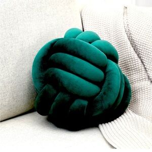 JUJU & JACK Handmade Decorative Pillow Green